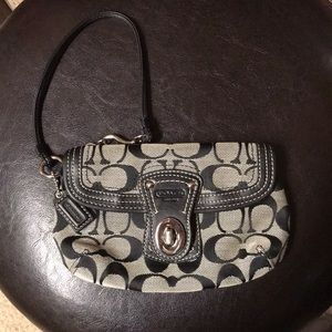 EUC Coach C Black Wristlet